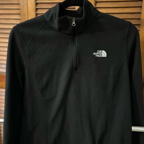 North face women’s size small 1/4 zip black fleece pullover GUC - Picture 5 of 6